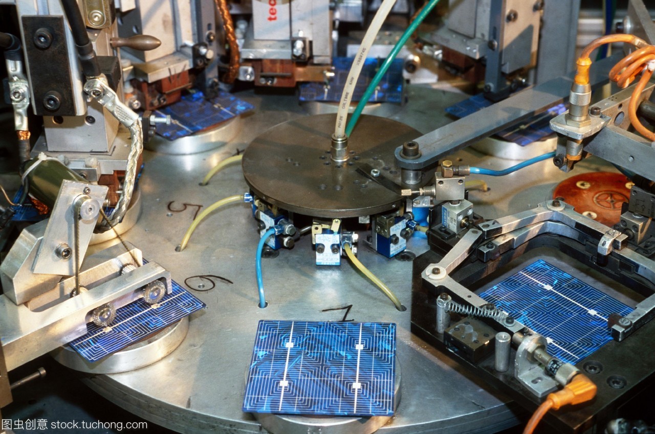 光伏電池的構(gòu)造與自動(dòng)化電子電路印刷技術(shù)